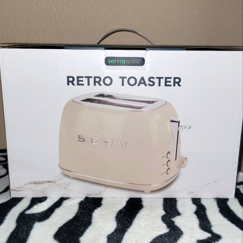 NIB Retro 2 slice toaster